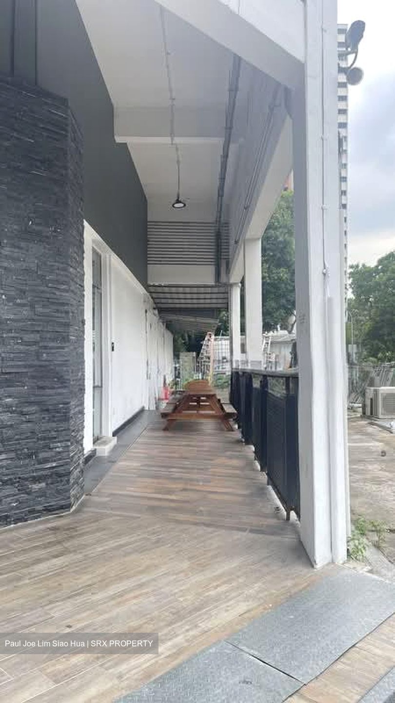 Balestier Road (D12), Shop House #585649271